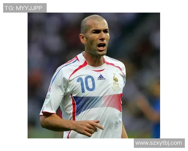 欧美足球明星风采展示与精彩瞬间回顾 欧美足球明星风采展示与精彩瞬间回顾